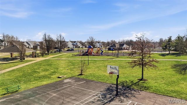 634 Homerun Drive 34N, O'fallon, MO 63366