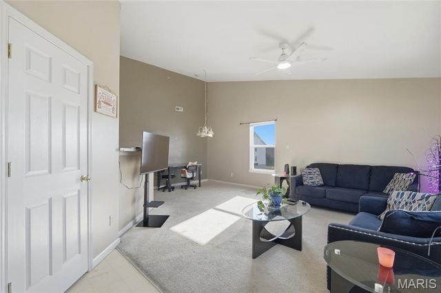 634 Homerun Drive 34N, O'fallon, MO 63366