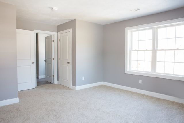 22 New York Street, Worcester, MA 01603