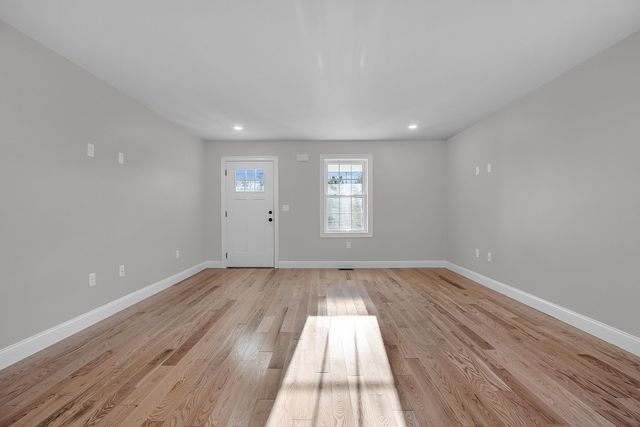 22 New York Street, Worcester, MA 01603