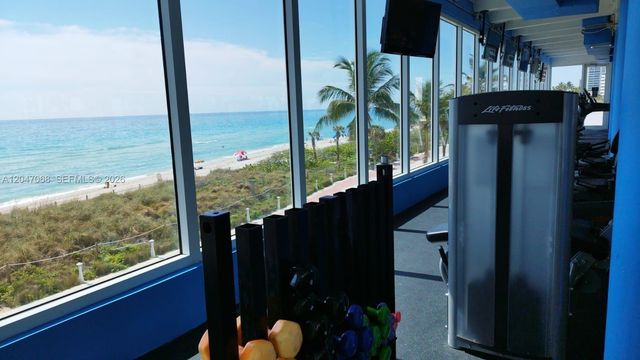 5401 Collins Avenue 1110, Miami Beach, FL 33140