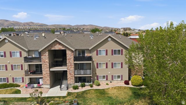 51 W RIDGE RD, Saratoga Springs, UT 84045