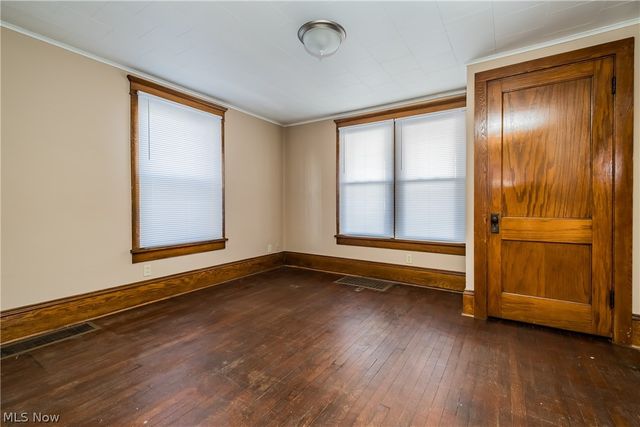 1000 Arlington Avenue SW, Canton, OH 44710