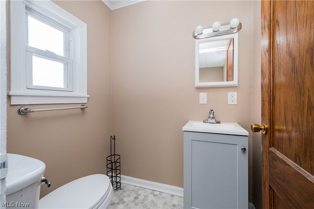 1000 Arlington Avenue SW, Canton, OH 44710