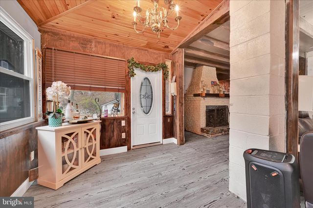 2460 GRANDVIEW AVE, Reading, PA 19606