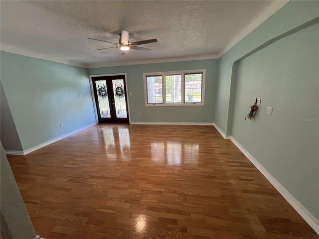 146 GIRALDA BOULEVARD NE, St Petersburg, FL 33704
