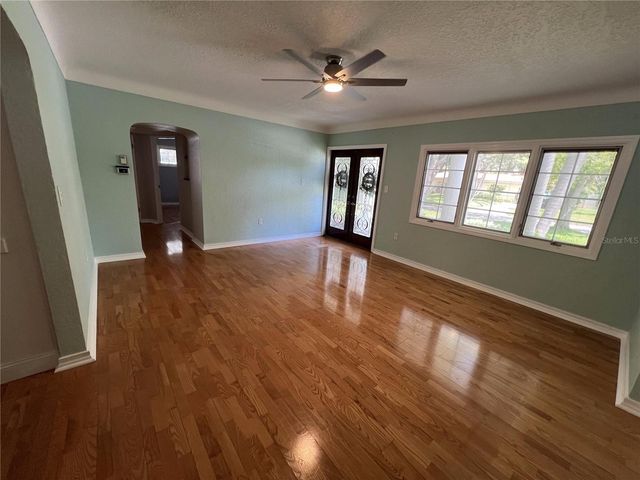 146 GIRALDA BOULEVARD NE, St Petersburg, FL 33704