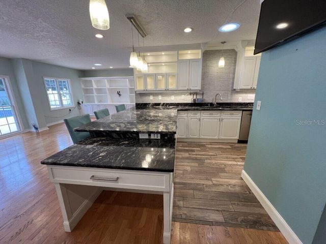 146 GIRALDA BOULEVARD NE, St Petersburg, FL 33704