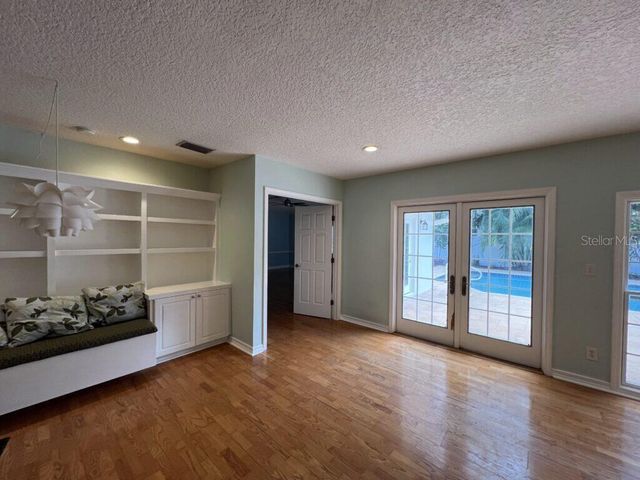 146 GIRALDA BOULEVARD NE, St Petersburg, FL 33704