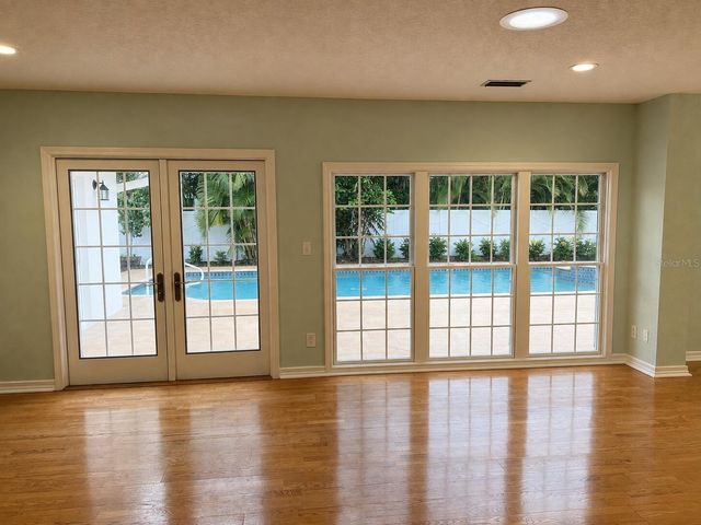 146 GIRALDA BOULEVARD NE, St Petersburg, FL 33704