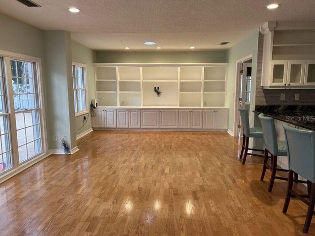 146 GIRALDA BOULEVARD NE, St Petersburg, FL 33704