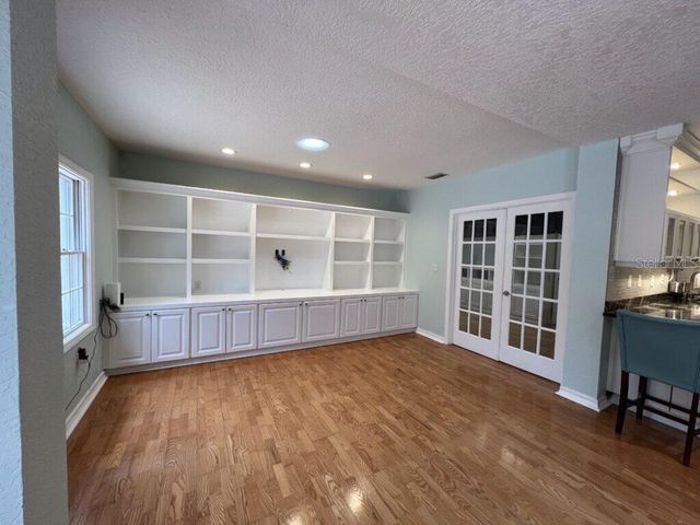 146 GIRALDA BOULEVARD NE, St Petersburg, FL 33704