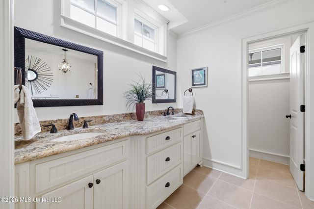 68 Bayou Circle, Gulfport, MS 39507