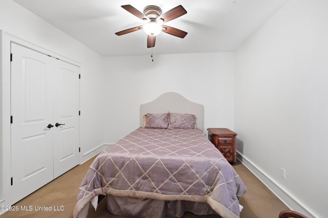 68 Bayou Circle, Gulfport, MS 39507