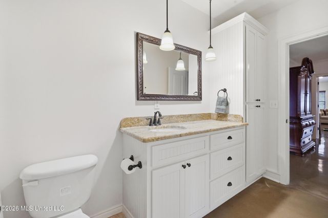 68 Bayou Circle, Gulfport, MS 39507