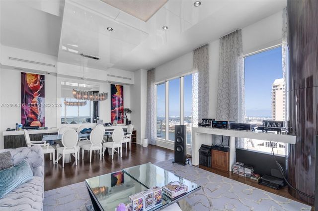 900 Brickell Key Boulevard 2904, Miami, FL 33131