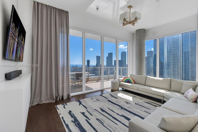 900 Brickell Key Boulevard 2904, Miami, FL 33131