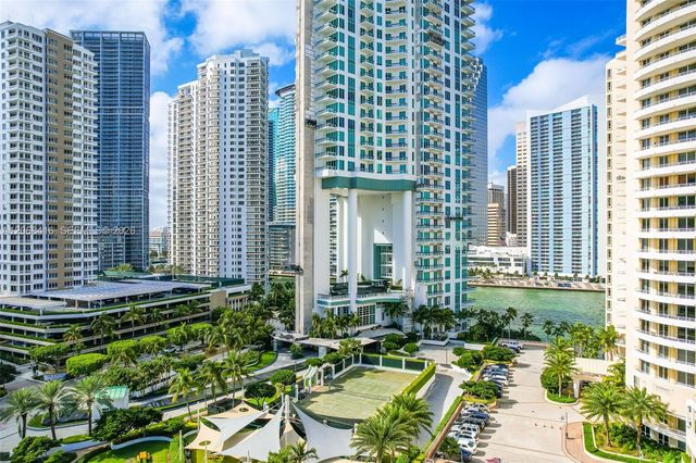 900 Brickell Key Boulevard 2904, Miami, FL 33131