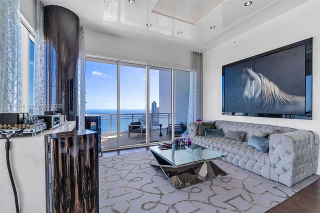 900 Brickell Key Boulevard 2904, Miami, FL 33131