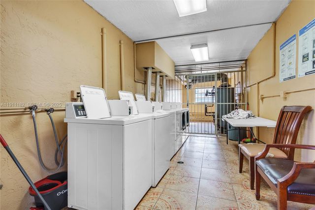 1330 W 54th Street 302C, Hialeah, FL 33012