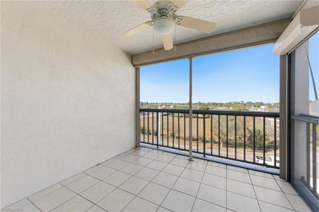 2121 Collier AVE # 502, Fort Myers, FL 33901