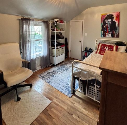 404 Cedar Street, Three Oaks, MI 49128