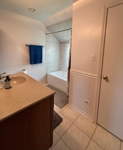 404 Cedar Street, Three Oaks, MI 49128