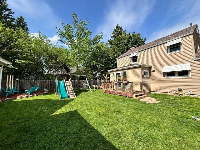404 Cedar Street, Three Oaks, MI 49128