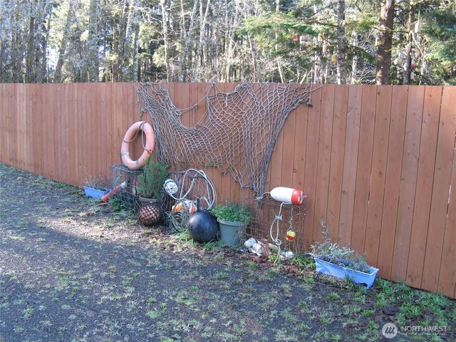 1704 320TH Place, Ocean Park, WA 98640