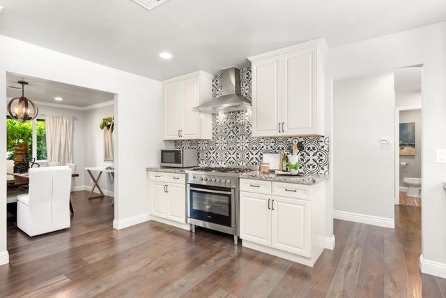 590 Kevington Ct, Sacramento, CA 95864