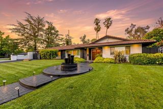 590 Kevington Ct, Sacramento, CA 95864