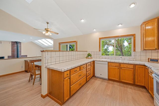 3120 Verde Robles Ct, Camino, CA 95709