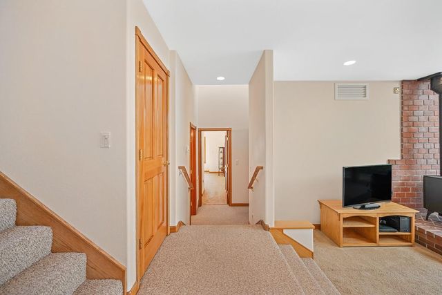 3120 Verde Robles Ct, Camino, CA 95709