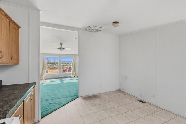 8 Lavanda Lane, Los Lunas, NM 87031