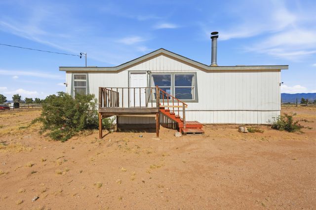 8 Lavanda Lane, Los Lunas, NM 87031