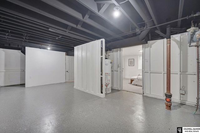 122 W Saunders Avenue, Lincoln, NE 68521