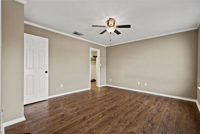 2709 Devonshire Drive, Carrollton, TX 75007