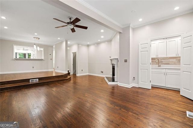 6 Alston Place NE, Atlanta, GA 30324