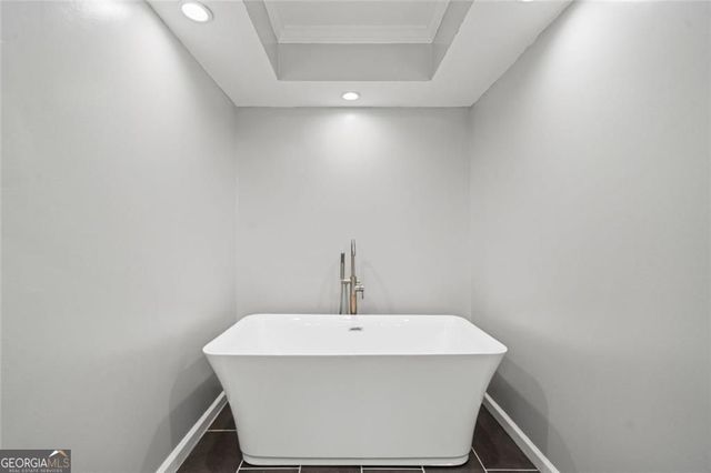 6 Alston Place NE, Atlanta, GA 30324