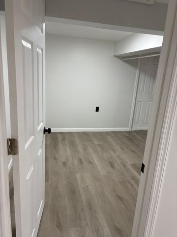 327 Dover Street, Bridgeport, CT 06610