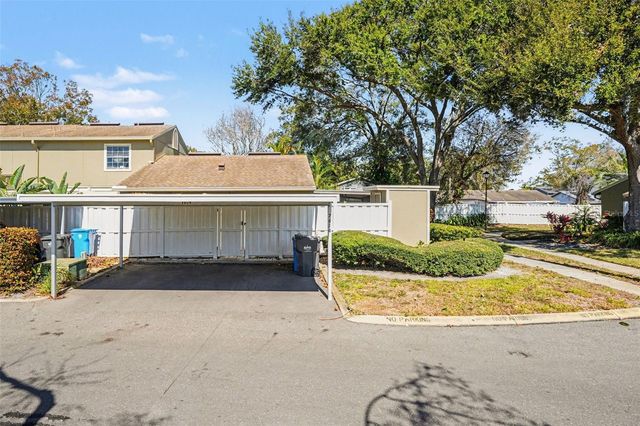 7624 DESOTO COURT, Tampa, FL 33615