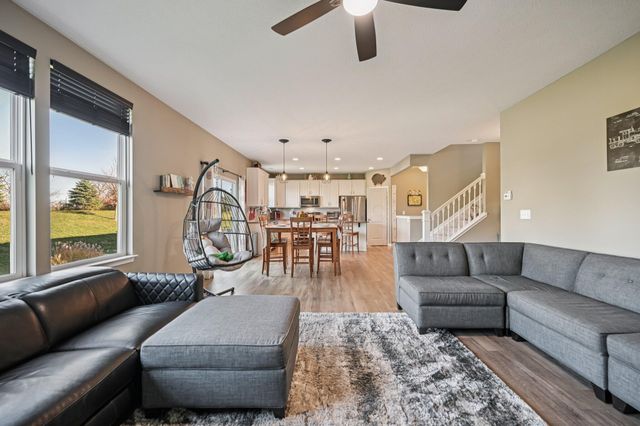 573 Eagle Walk Road, Delaware, OH 43015