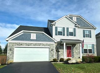 573 Eagle Walk Road, Delaware, OH 43015