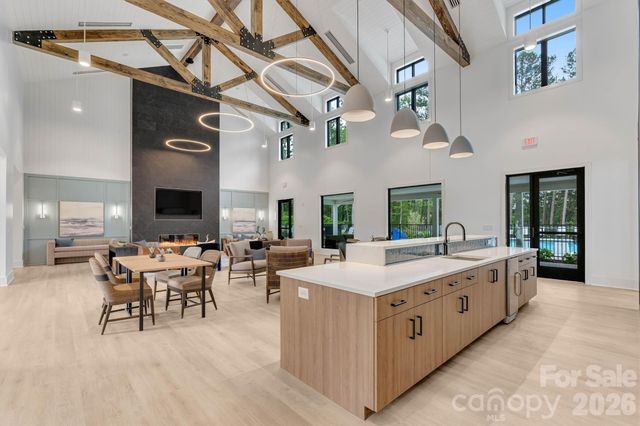8025 Brookbank Drive, Charlotte, NC 28269