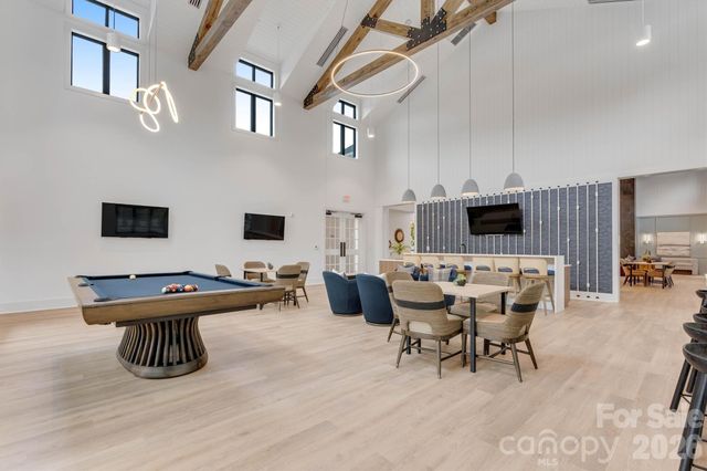 8025 Brookbank Drive, Charlotte, NC 28269