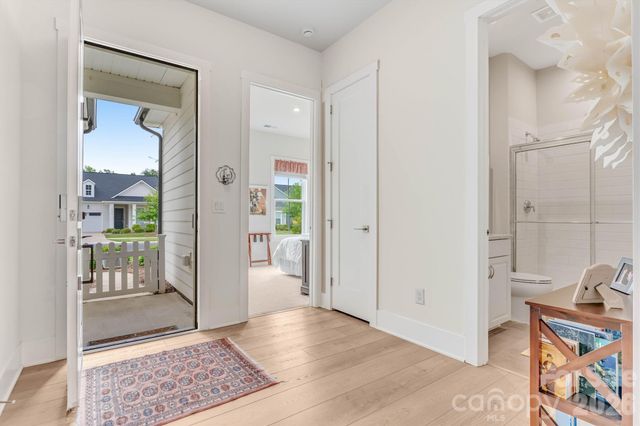 8025 Brookbank Drive, Charlotte, NC 28269