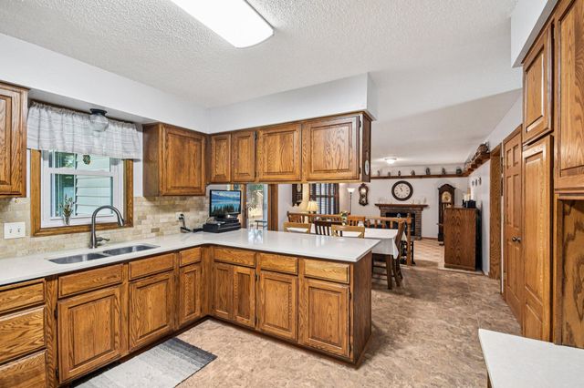 13721 Danbury Path, Rosemount, MN 55068