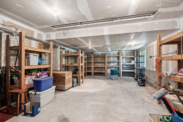 13721 Danbury Path, Rosemount, MN 55068