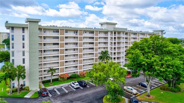 3091 N Course Dr 702, Pompano Beach, FL 33069
