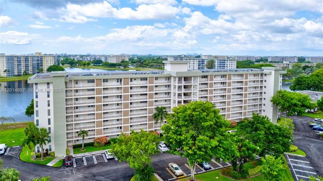3091 N Course Dr 702, Pompano Beach, FL 33069